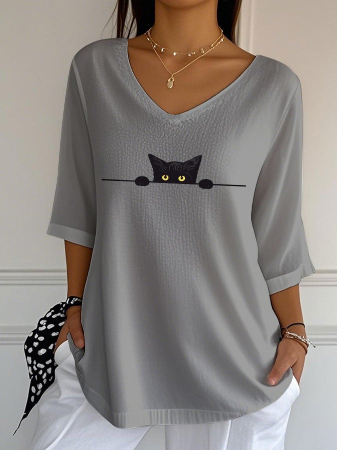 Women's Cute Cat Print Casual V-Neck T-Shirt