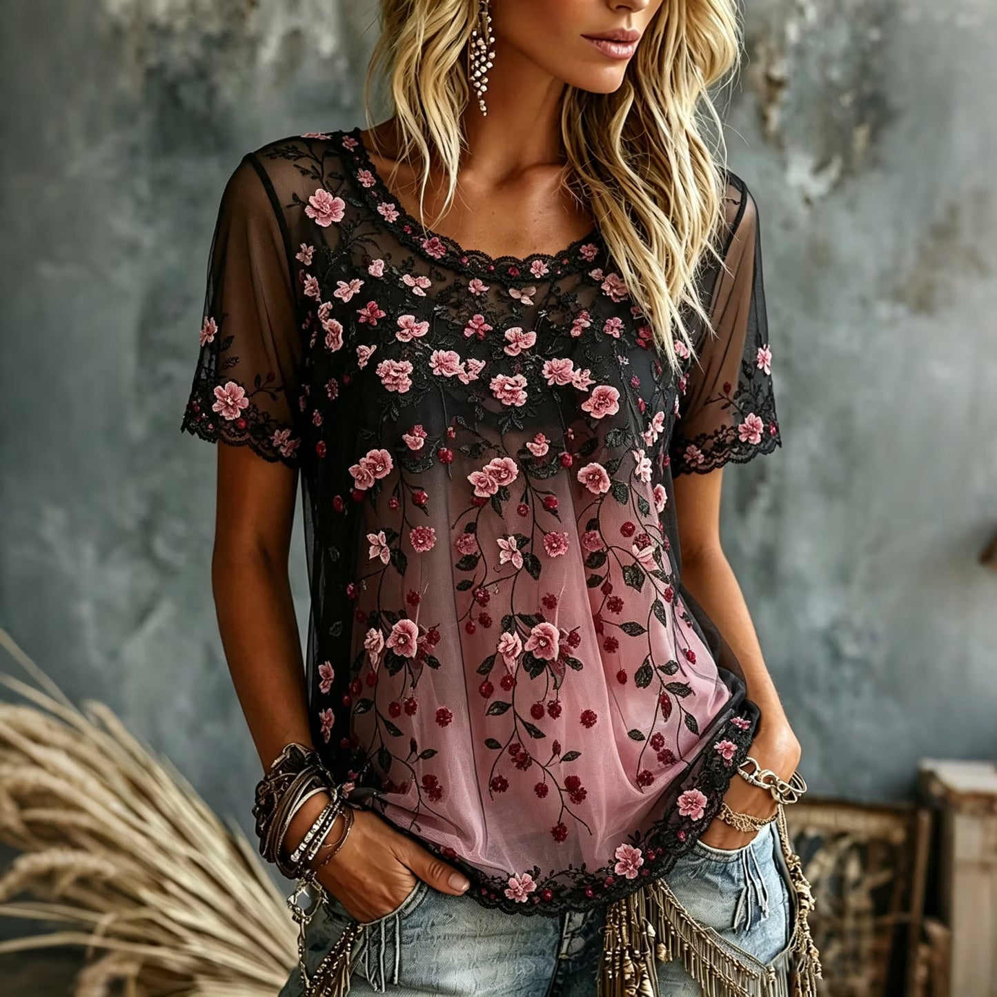 Women's Retro Floral Gradient Design Crew Neck Short Sleeve T-shirt