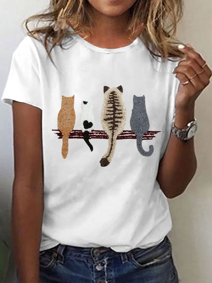 Women's Cat Back Pattern Printed Casual Tee