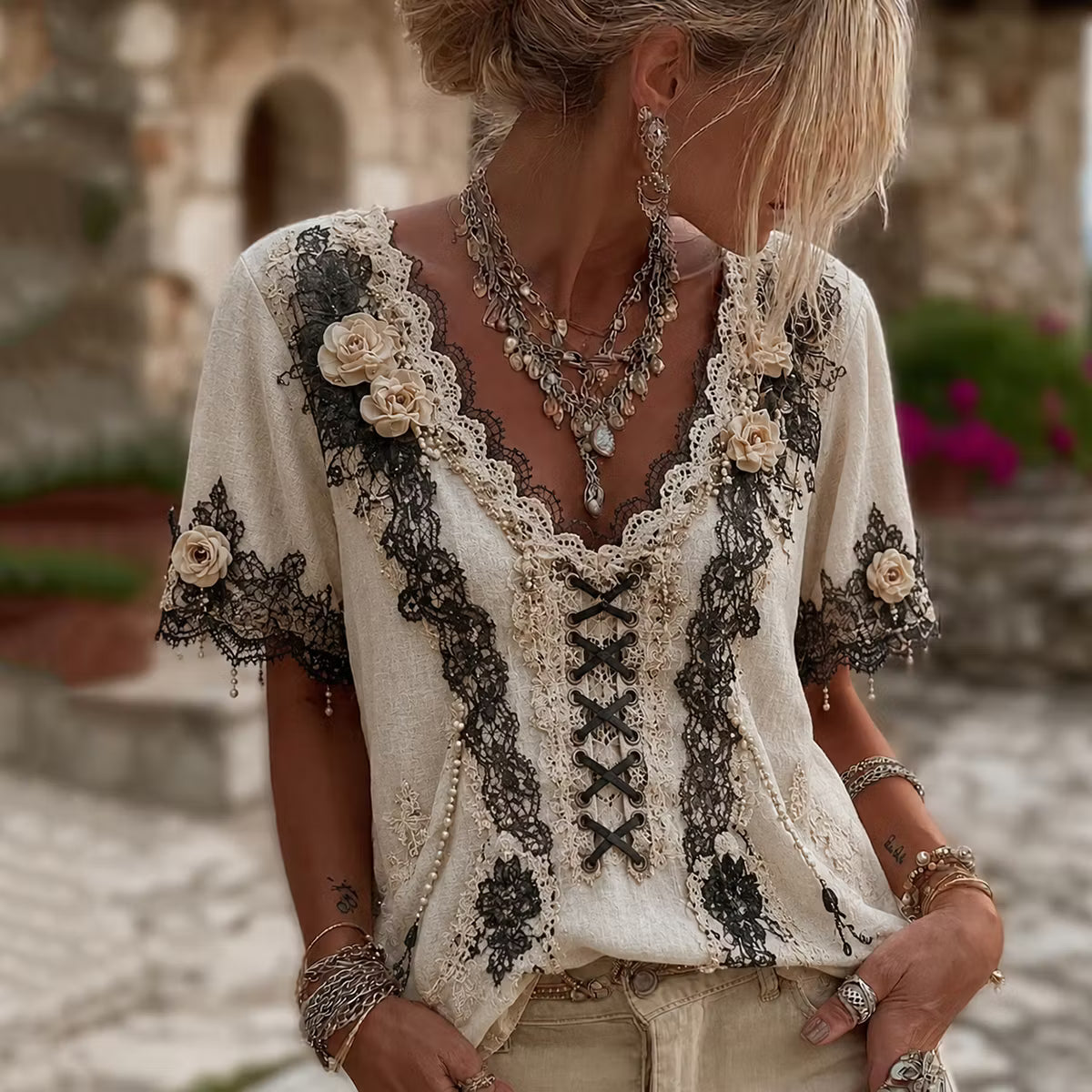 Women's Vintage Halloween Gothic Floral Embroidery Art V-neck Short Sleeve T-shirt