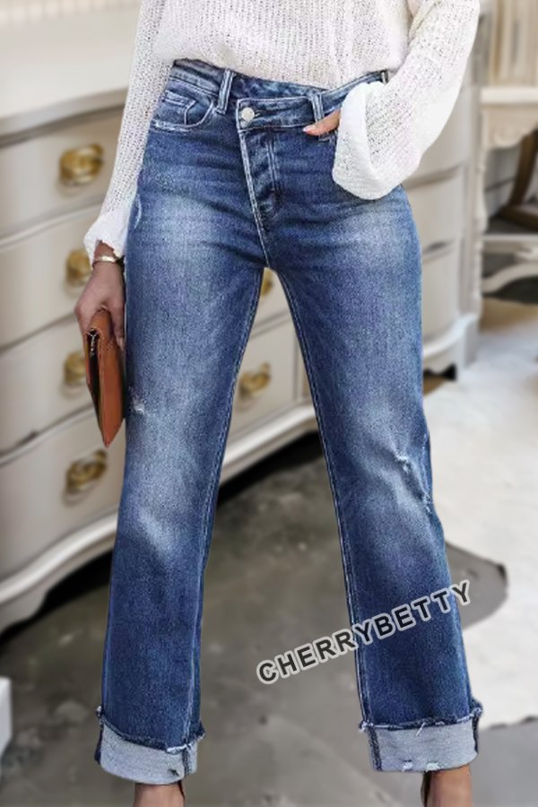 Chic Front Pocket Straight Leg Jeans