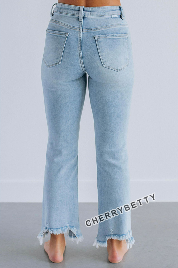 Trendy Mid Rise Frayed Hem Straight Leg Cropped Jeans