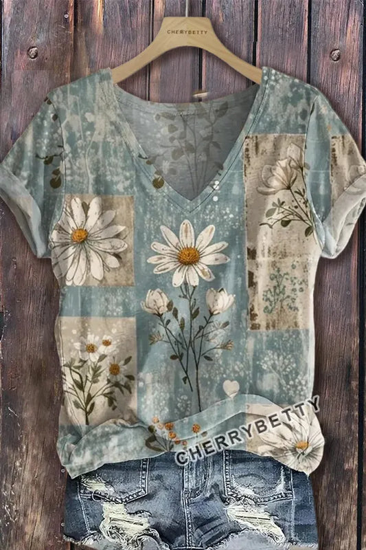 Vintage Daisy Floral Print V-Neck T-Shirt