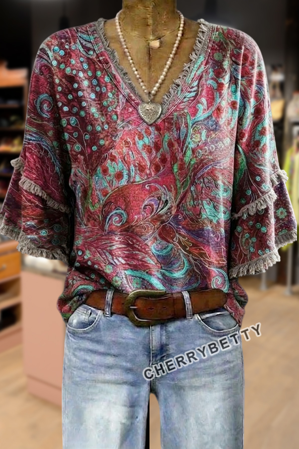 Vintage Paisley Print V-Neck Frayed Hem Top
