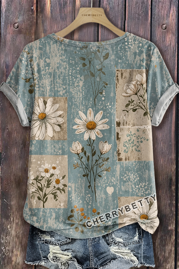 Vintage Daisy Floral Print V-Neck T-Shirt