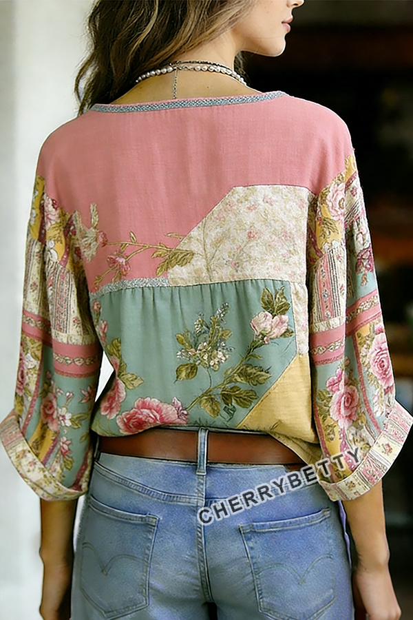 Retro Mixed Floral Print V-Neck Half Sleeve Top