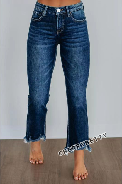 Trendy Mid Rise Frayed Hem Straight Leg Cropped Jeans