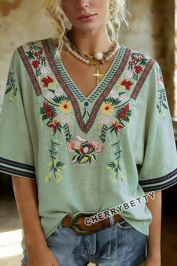 Retro Floral Embroidered V-Neck Short Sleeve Top