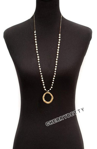 Gold Chain Beaded Pearl Necklace With Round Metal Pendant